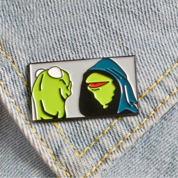 Kermit Star Wars MEME Green and Black Enamel Pin NEW - Picture 4 of 12